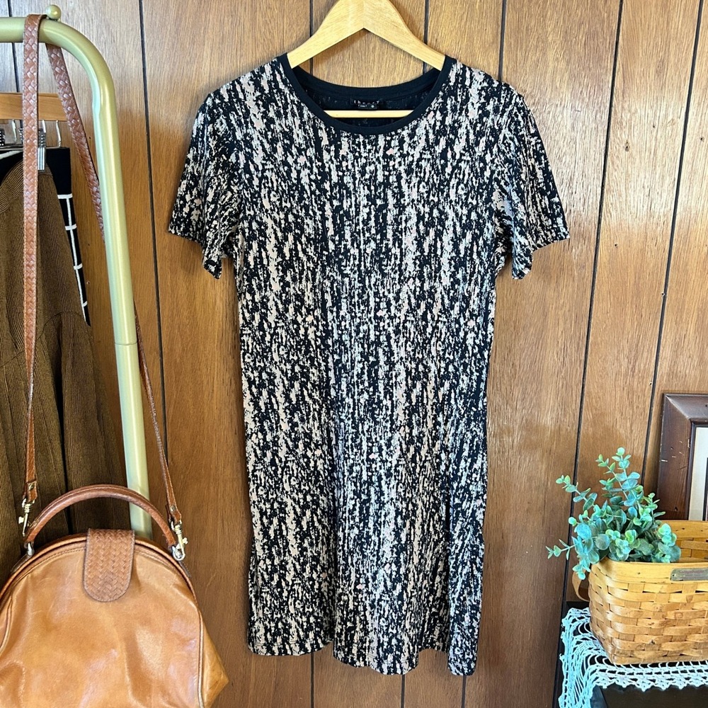 Theory Short Sleeve Cotton T-Shirt Dress with Coral & Black Print Size Medium
